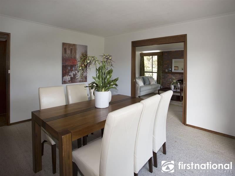 155 Gordon Road, Pakenham Upper VIC 3810