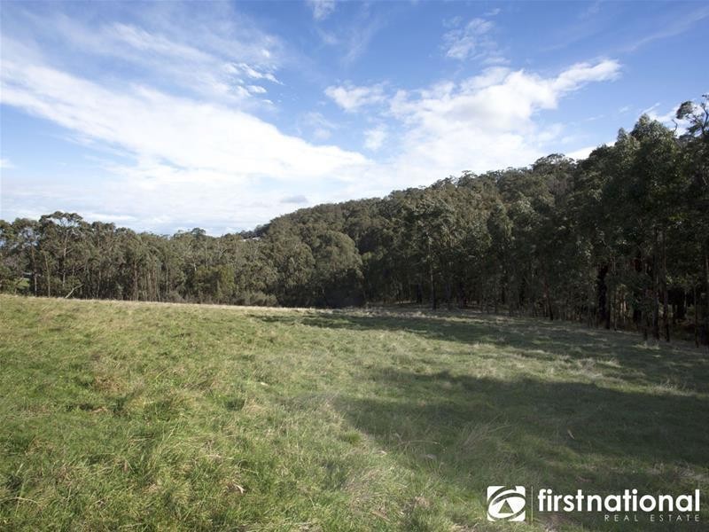 155 Gordon Road, Pakenham Upper VIC 3810