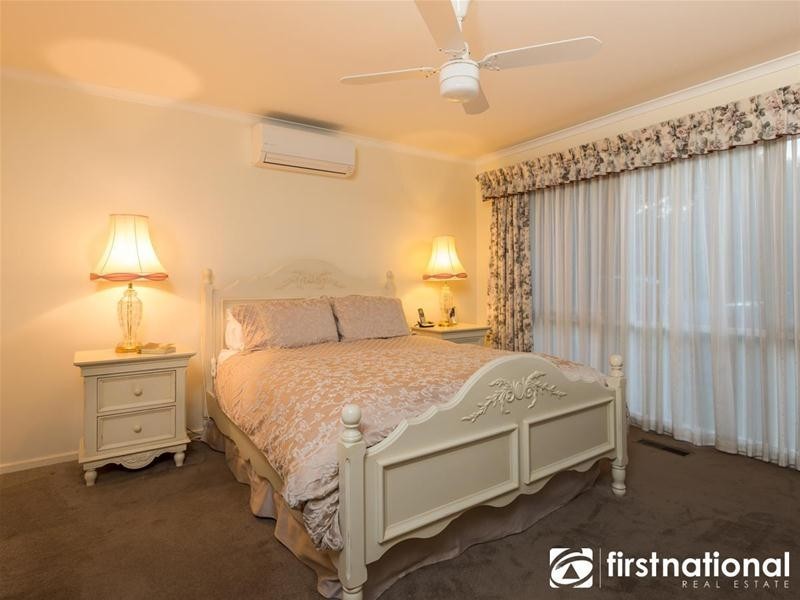 4 Avebury Drive, Berwick VIC 3806