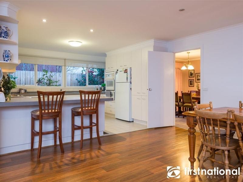 4 Avebury Drive, Berwick VIC 3806