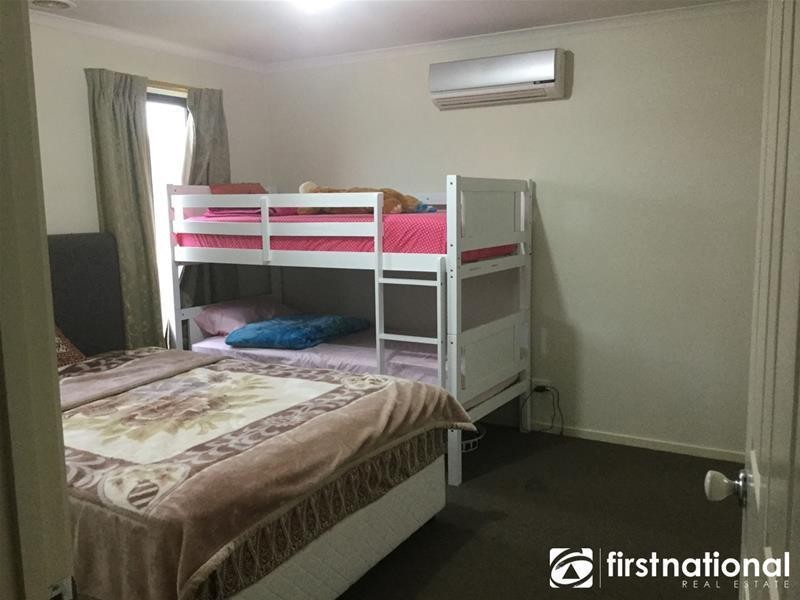 92 Skyline Way, Berwick VIC 3806