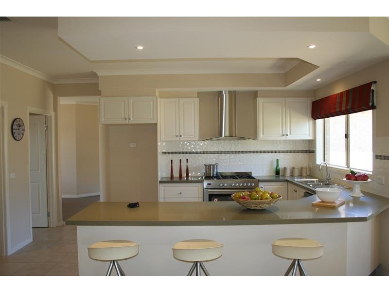 156 Webster Way, Pakenham VIC 3810