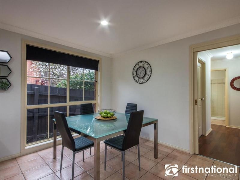 126 Earlsfield Drive, Berwick VIC 3806