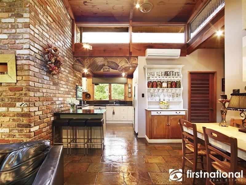 131 Beaumont  Road, Berwick VIC 3806