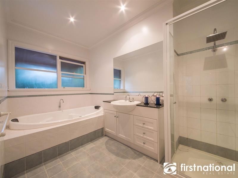 25 Tivendale Road, Officer VIC 3809