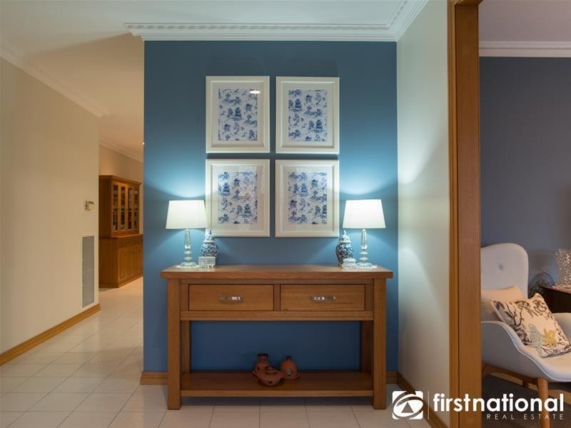 5 Fontaine Terrace, Narre Warren North VIC 3804