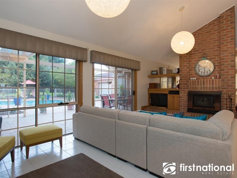 5 Fontaine Terrace, Narre Warren North VIC 3804