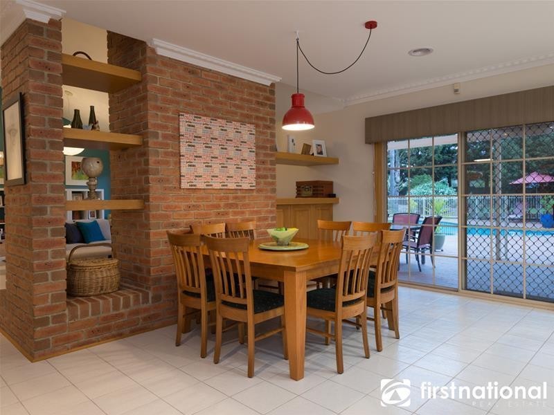 5 Fontaine Terrace, Narre Warren North VIC 3804