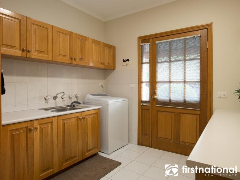 5 Fontaine Terrace, Narre Warren North VIC 3804