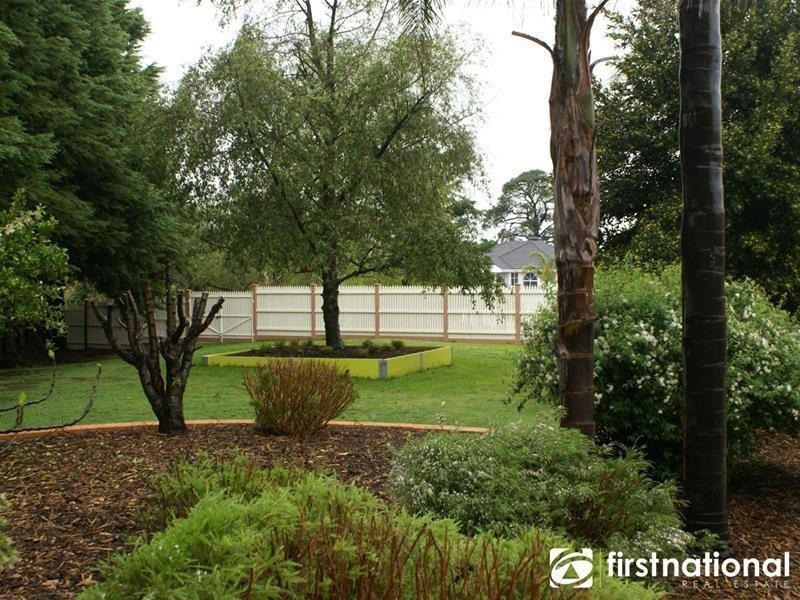 5 Fontaine Terrace, Narre Warren North VIC 3804