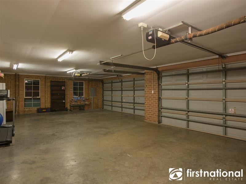 5 Fontaine Terrace, Narre Warren North VIC 3804