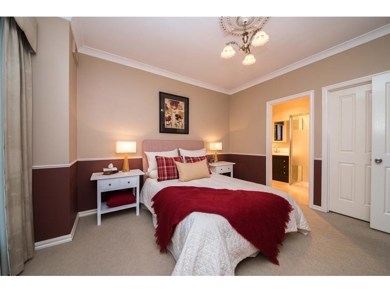 20 Devaney Avenue, Lynbrook VIC 3975