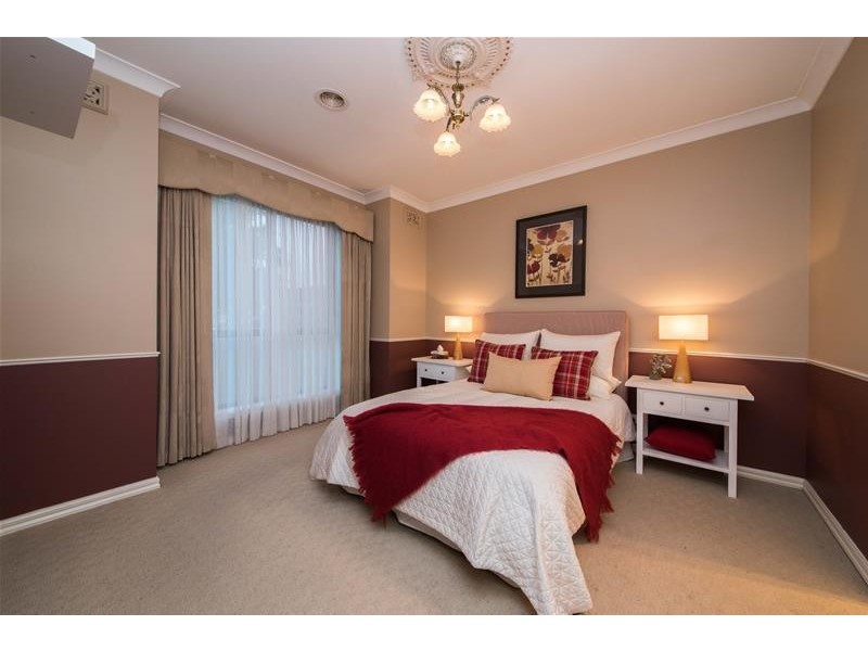20 Devaney Avenue, Lynbrook VIC 3975