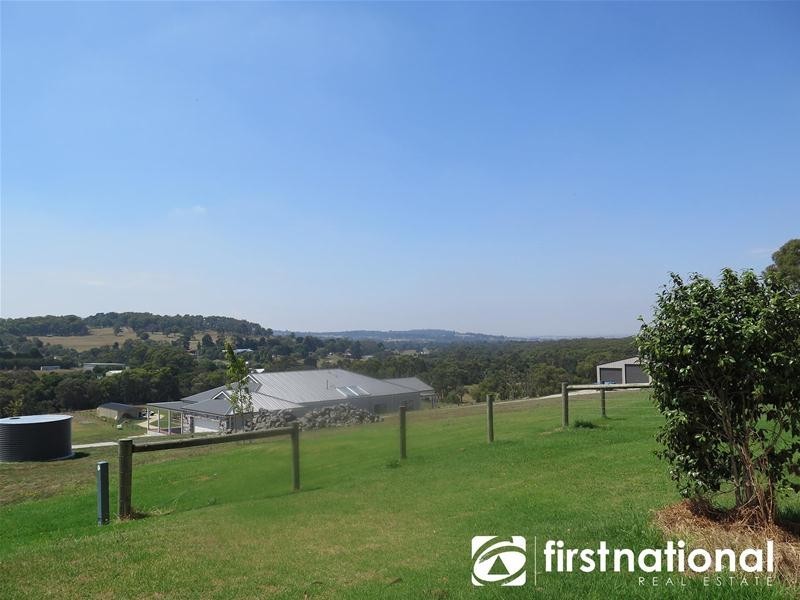 7 Ravendene Court, Maryknoll VIC 3812