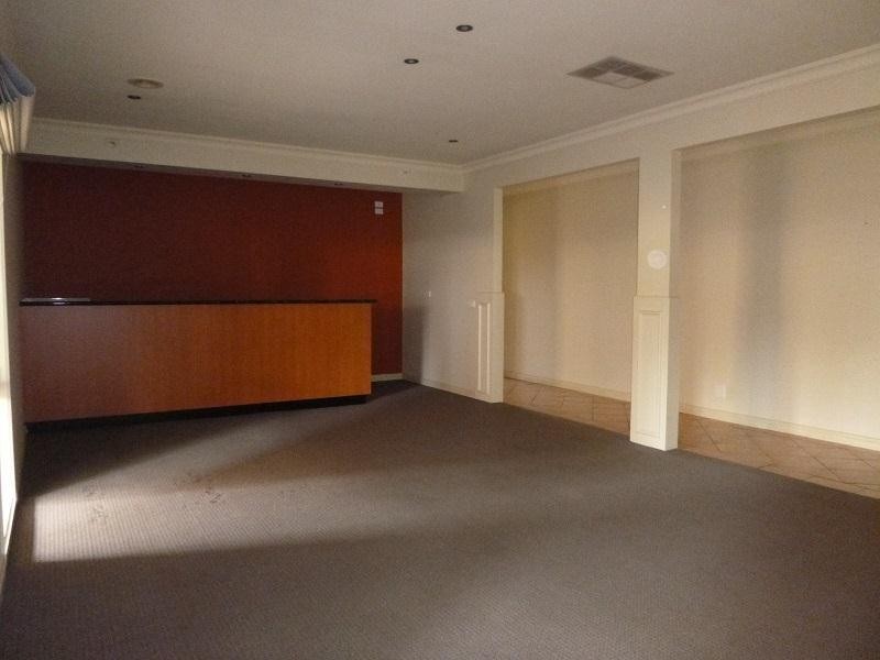 22 Charles Conder Place, Berwick VIC 3806