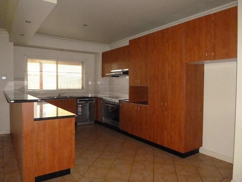 22 Charles Conder Place, Berwick VIC 3806