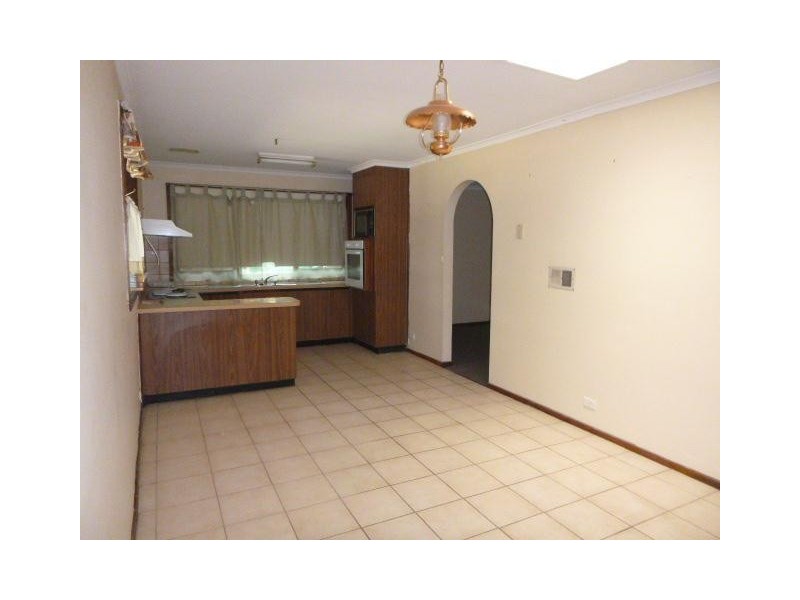 69 Valley Fair Drive, Narre Warren VIC 3805