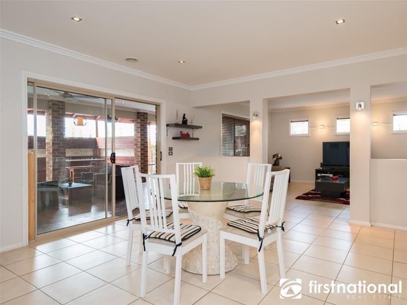 11 Locarno Place, Narre Warren South VIC 3805