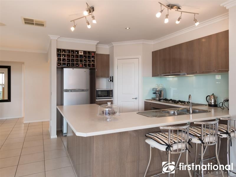 11 Locarno Place, Narre Warren South VIC 3805