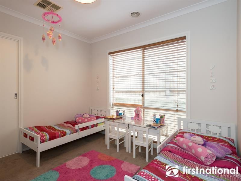 11 Locarno Place, Narre Warren South VIC 3805