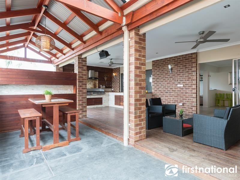 11 Locarno Place, Narre Warren South VIC 3805