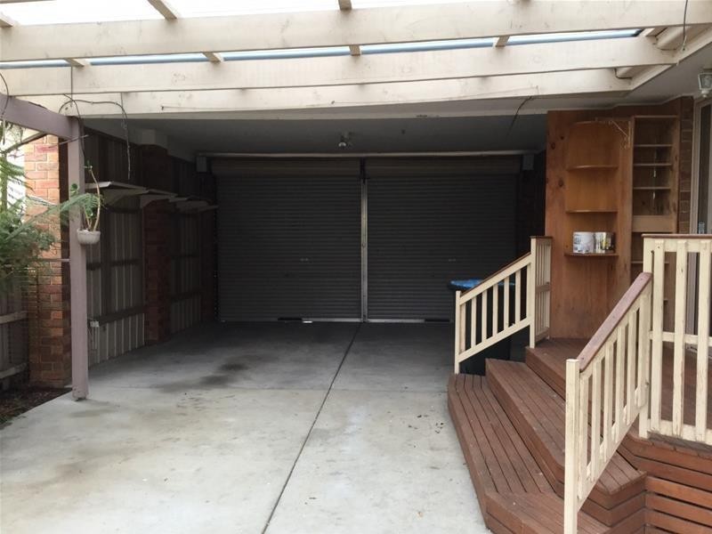 50 Bunbury Avenue, Narre Warren VIC 3805