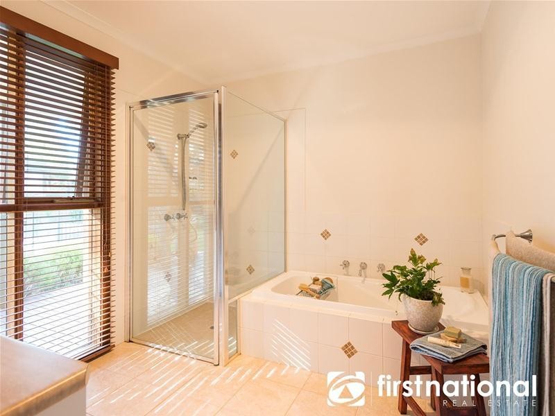 280 Gordon Road, Pakenham Upper VIC 3810