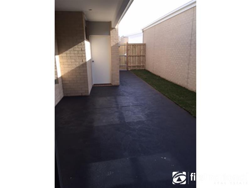 19 Timbertop Boulevard, Officer VIC 3809