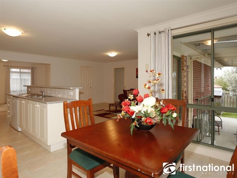 44 Ardblair Terrace, Narre Warren South VIC 3805