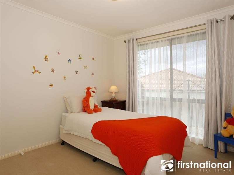 44 Ardblair Terrace, Narre Warren South VIC 3805