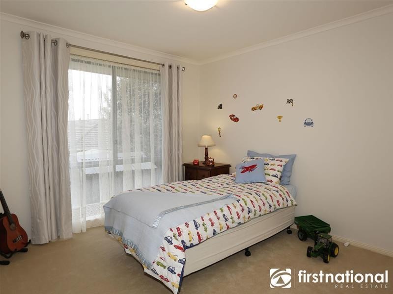 44 Ardblair Terrace, Narre Warren South VIC 3805