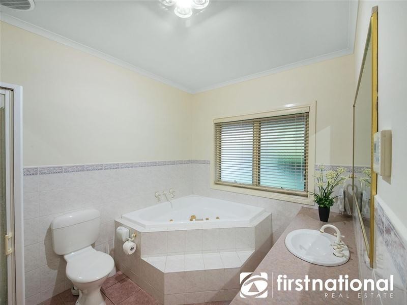 42 Littlecroft Avenue, Narre Warren South VIC 3805