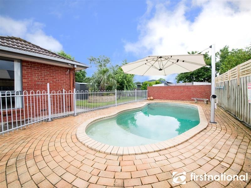 5 Kelburn Road, Berwick VIC 3806