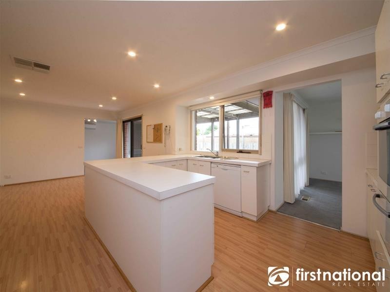 5 Kelburn Road, Berwick VIC 3806