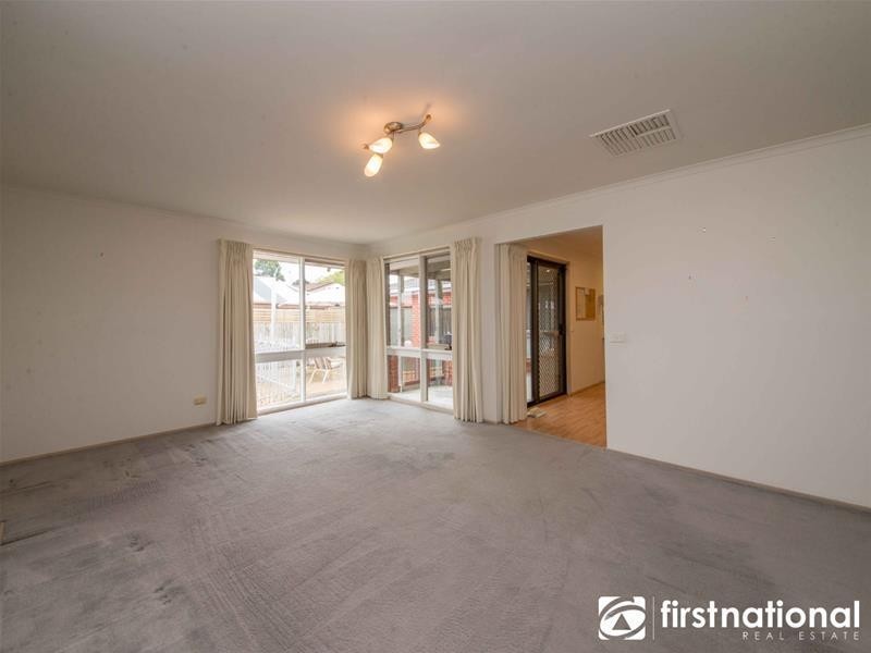 5 Kelburn Road, Berwick VIC 3806