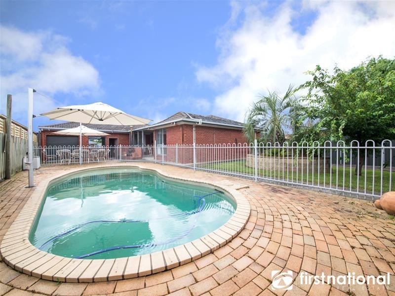 5 Kelburn Road, Berwick VIC 3806