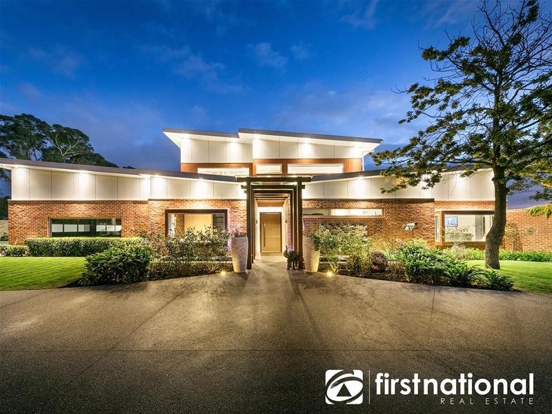 1-3 Stylebawn Drive, Berwick VIC 3806