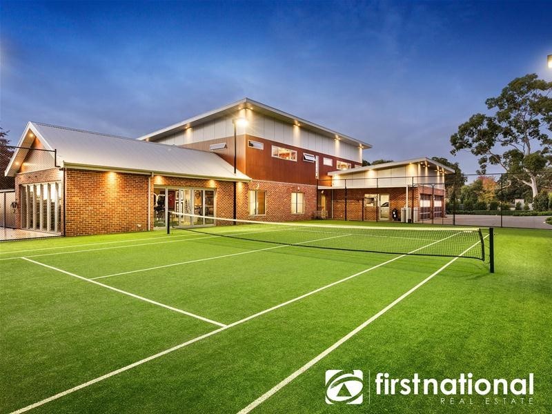 1-3 Stylebawn Drive, Berwick VIC 3806