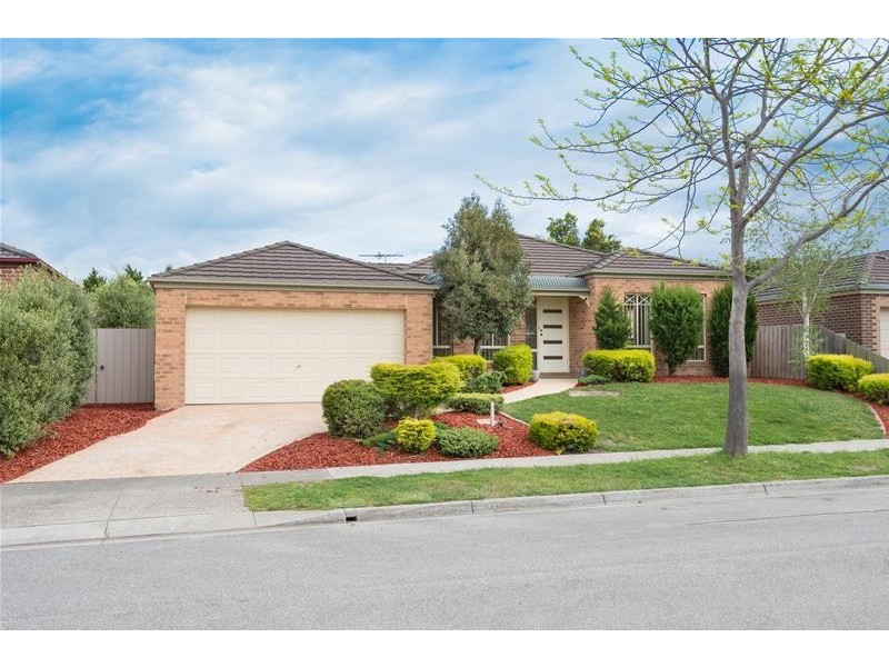 8 Evergold Close, Narre Warren South VIC 3805