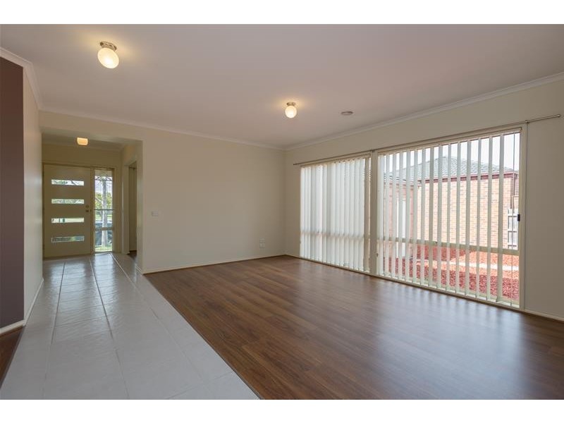 8 Evergold Close, Narre Warren South VIC 3805