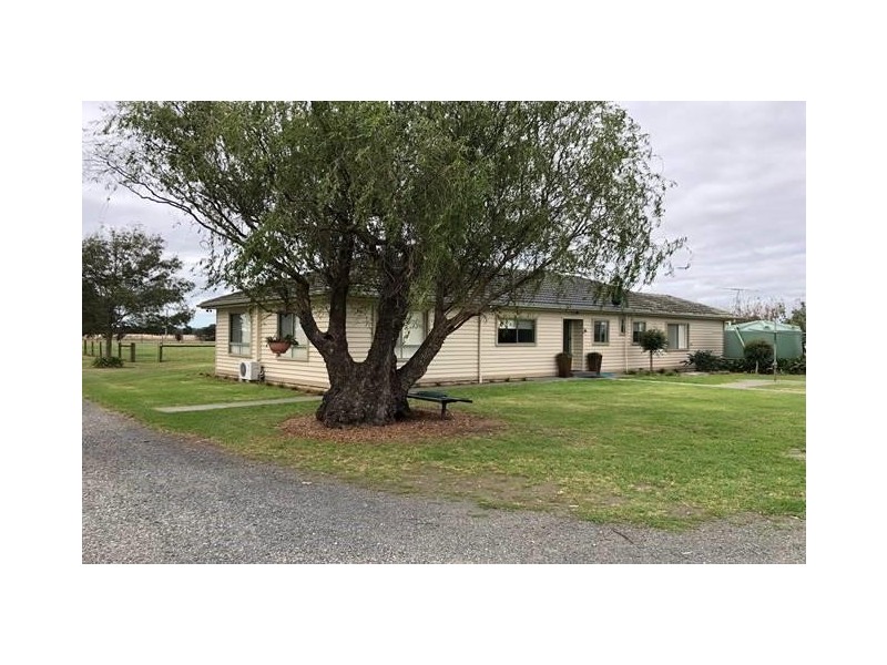 2020 Ballarto Road, Clyde VIC 3978