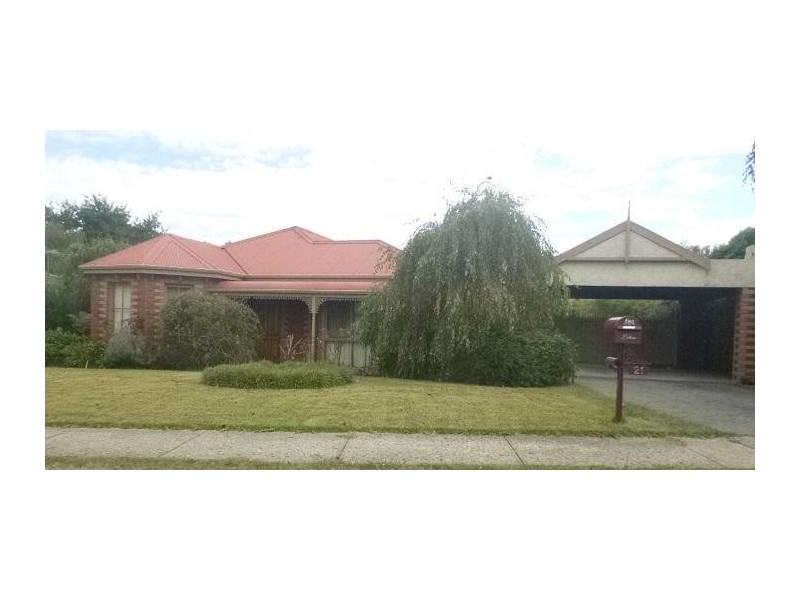 21 County Drive, Berwick VIC 3806
