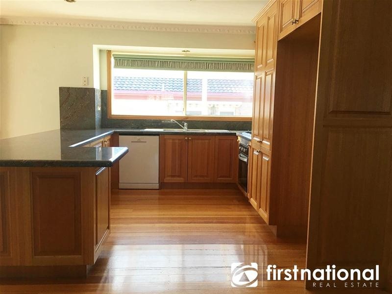 1 Jumbuck Court, Berwick VIC 3806