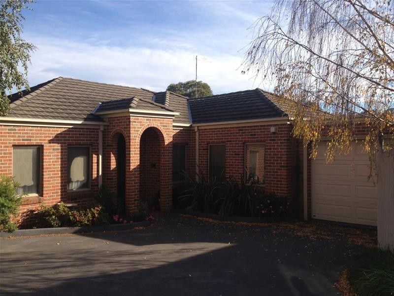 3/3 Miller Street, Berwick VIC 3806