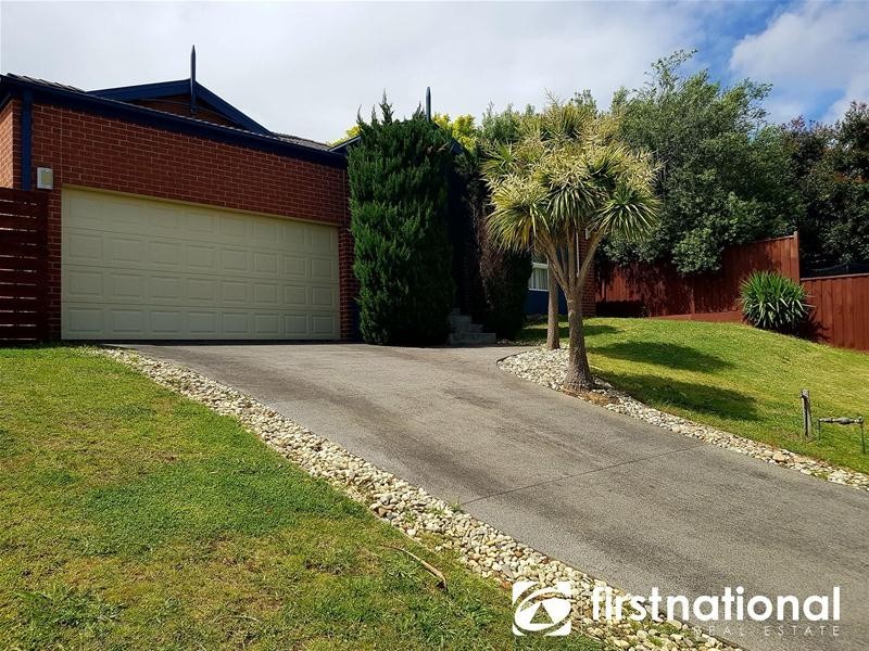 1 Glasshouse Court, Berwick VIC 3806