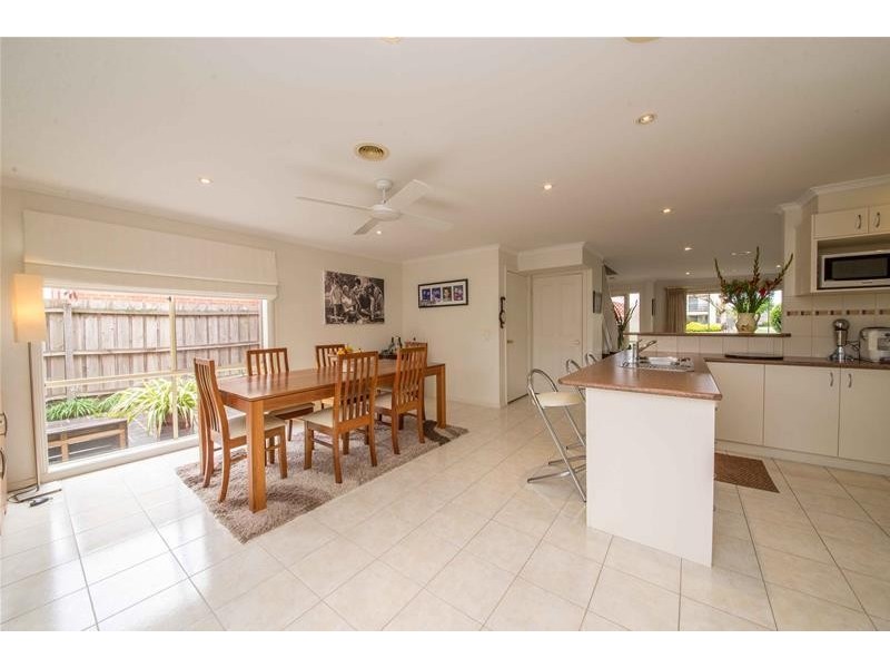 2 Provence Place, Narre Warren South VIC 3805