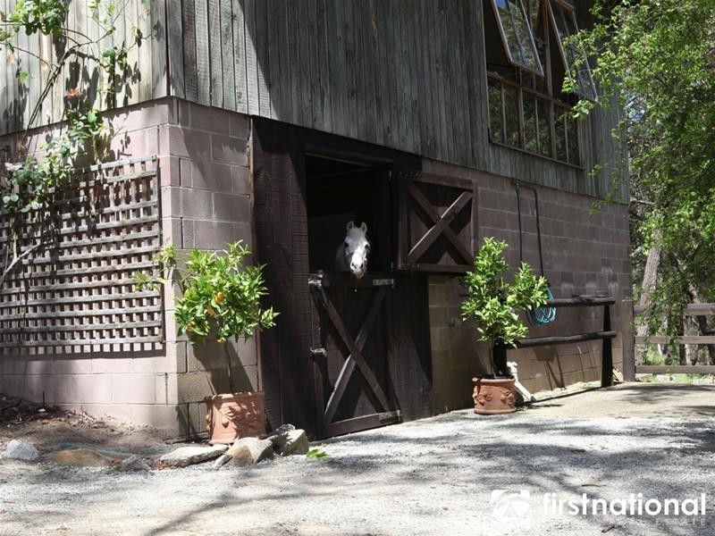 64 Norbury Road, Beaconsfield Upper VIC 3808