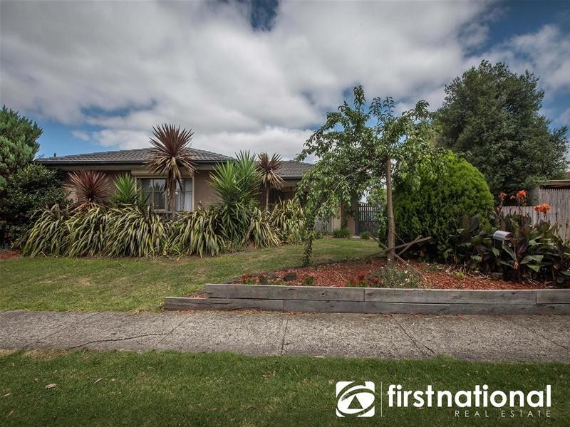 9 Pommel Street, Pakenham VIC 3810
