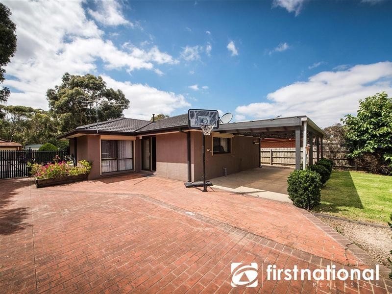 9 Pommel Street, Pakenham VIC 3810
