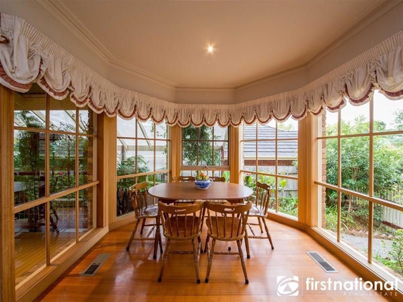 20 Vista Court, Berwick VIC 3806